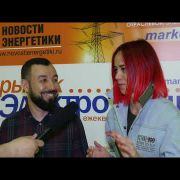 Руслан Ганиев - руководитель сети магазинов Lednikoff - дилерской сети компании Arlight и Алена Горская - дизайнер интерьеров.